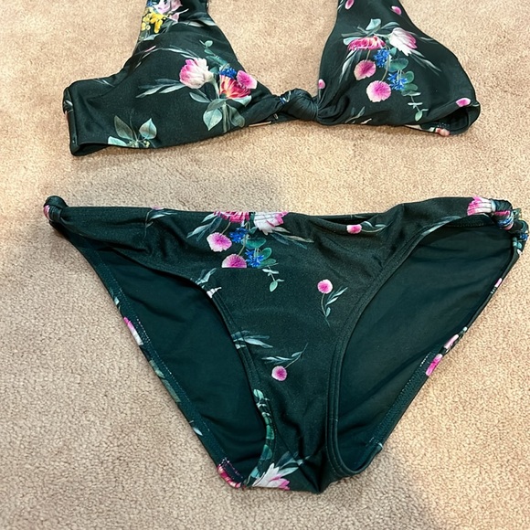 Ted baker bathing suit - Picture 3 of 3